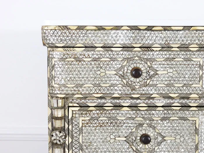 19th C serpentine fronted Damascus mother of pearl & bone inlaid chest of drawers