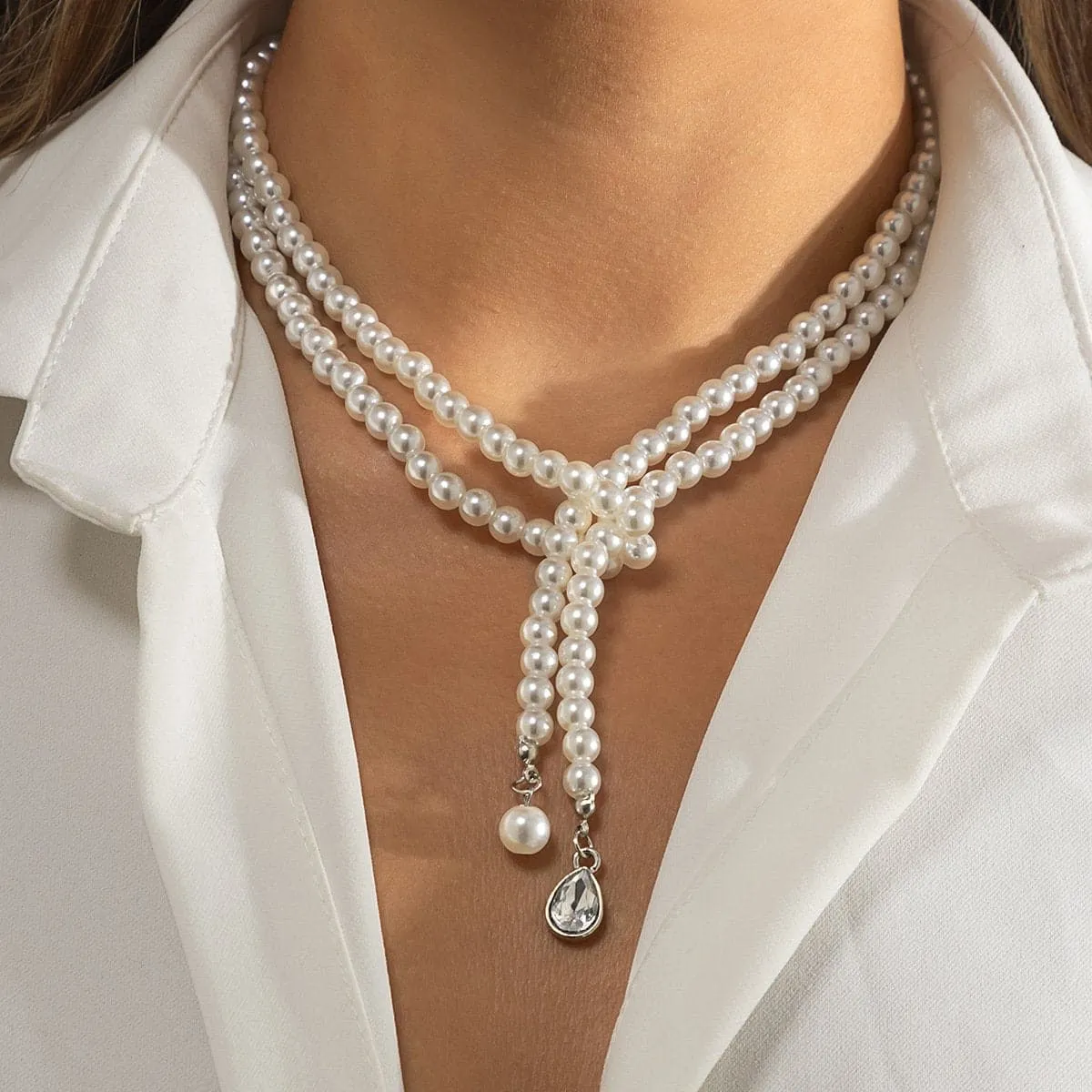 Beaded faux pearl pendant necklace