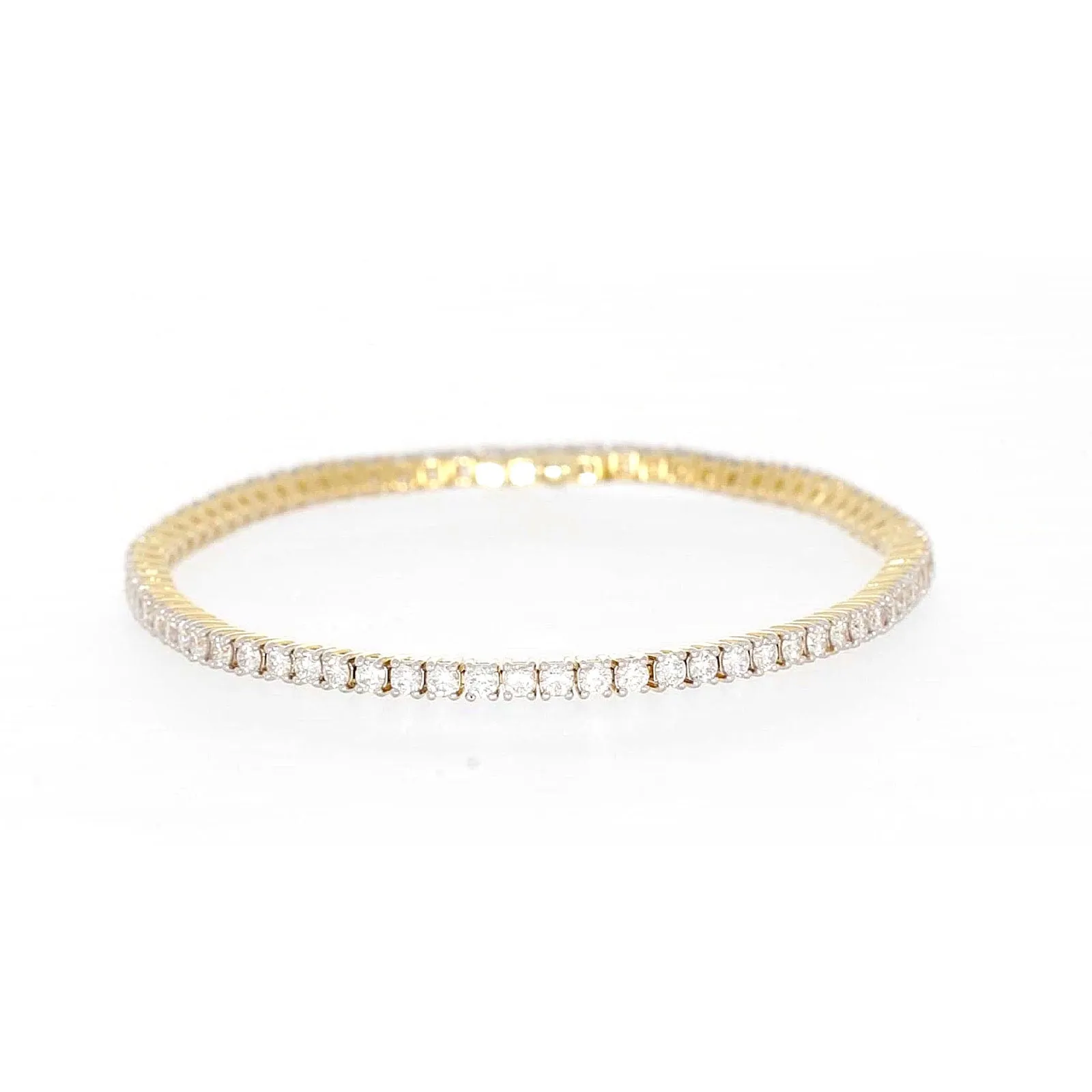 Celebration 9ct Yellow Gold Round Brilliant Cut 3 Carat tw of Lab Grown Diamonds Tennis Bracelet