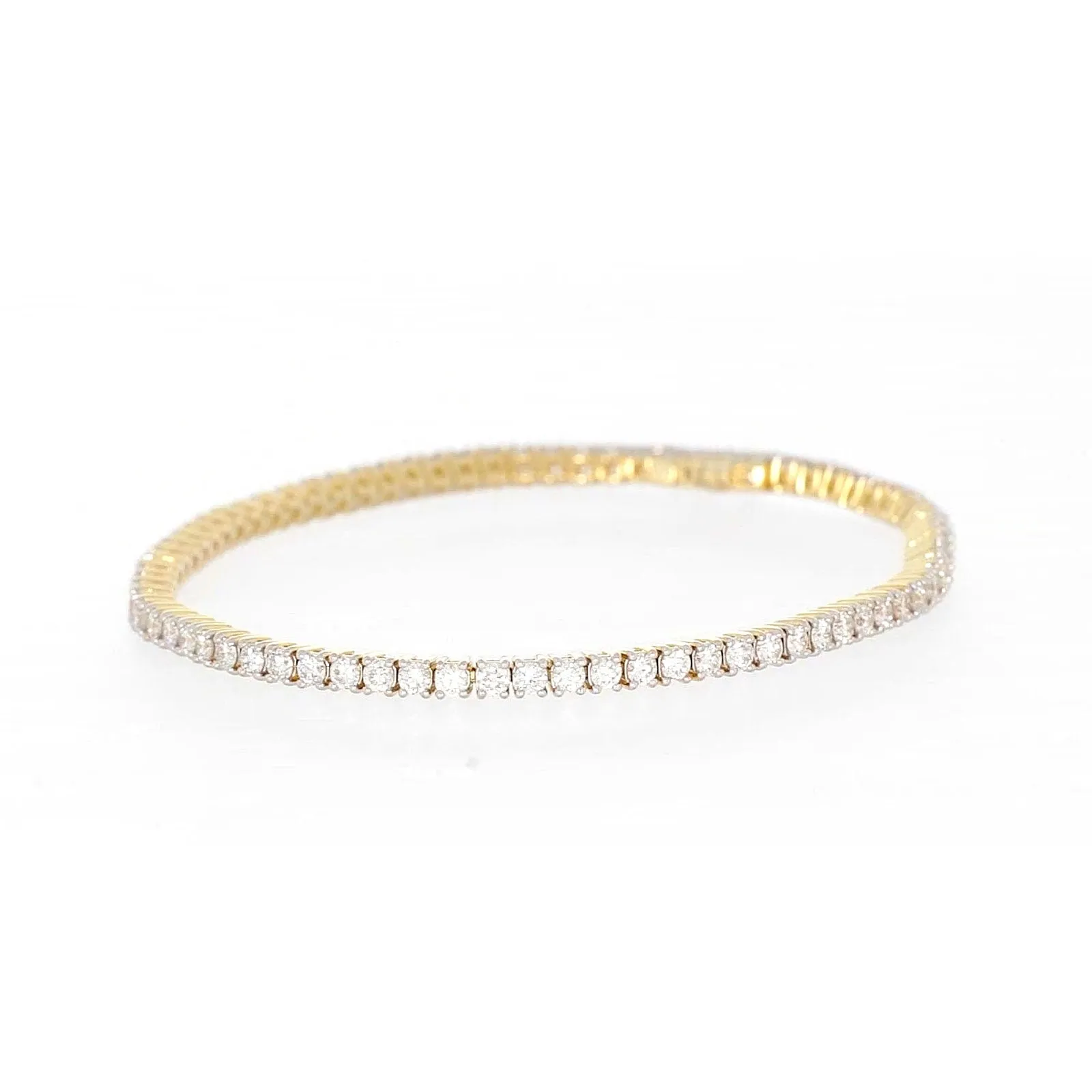 Celebration 9ct Yellow Gold Round Brilliant Cut 3 Carat tw of Lab Grown Diamonds Tennis Bracelet