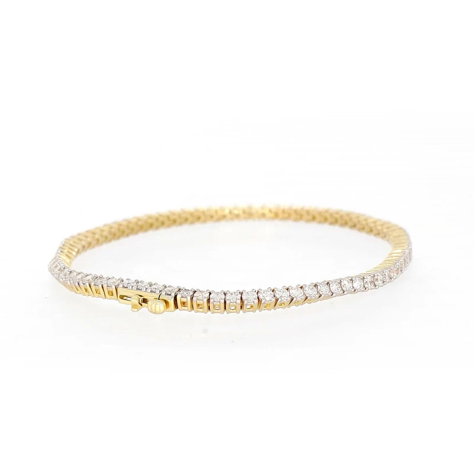 Celebration 9ct Yellow Gold Round Brilliant Cut 3 Carat tw of Lab Grown Diamonds Tennis Bracelet