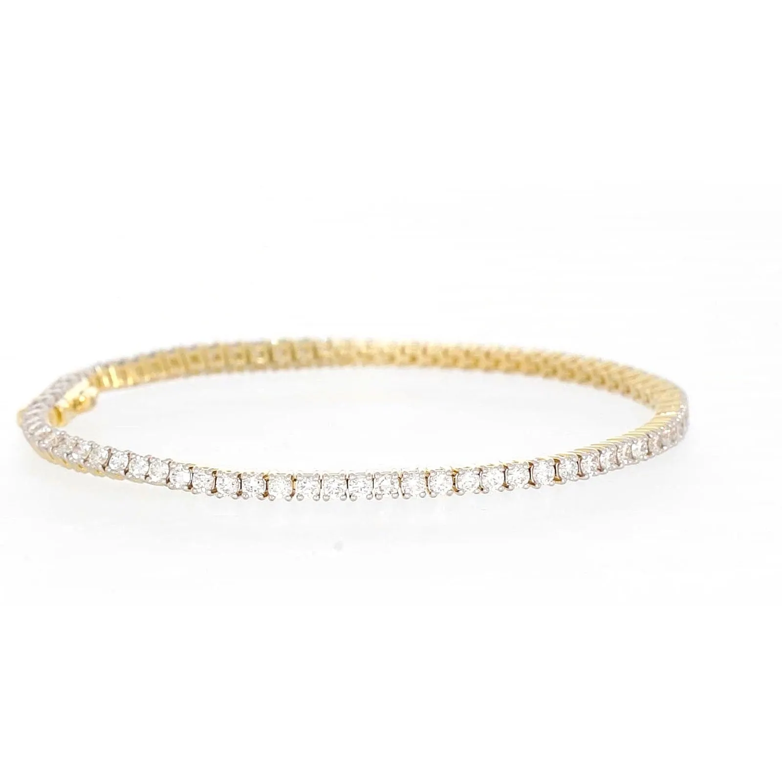 Celebration 9ct Yellow Gold Round Brilliant Cut 3 Carat tw of Lab Grown Diamonds Tennis Bracelet