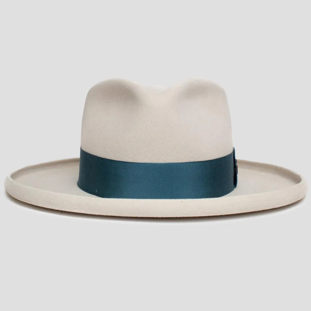 Distinctive Wide Brim Felt Fedora