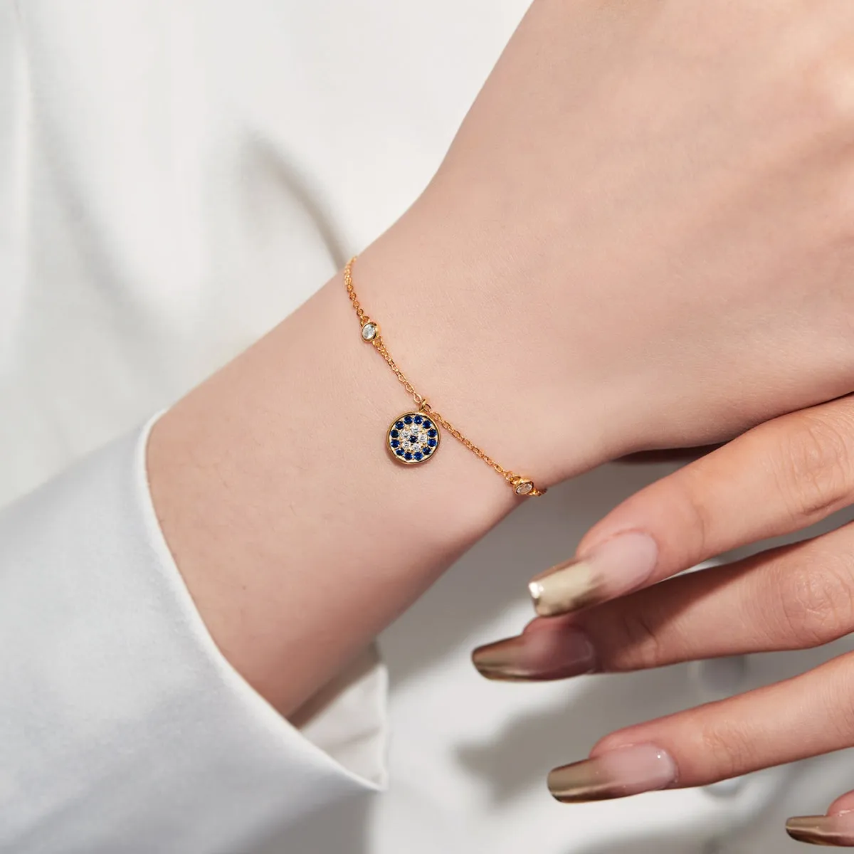 Lola Bezel CZ Floating Round Evil Eye Bracelet - Gold