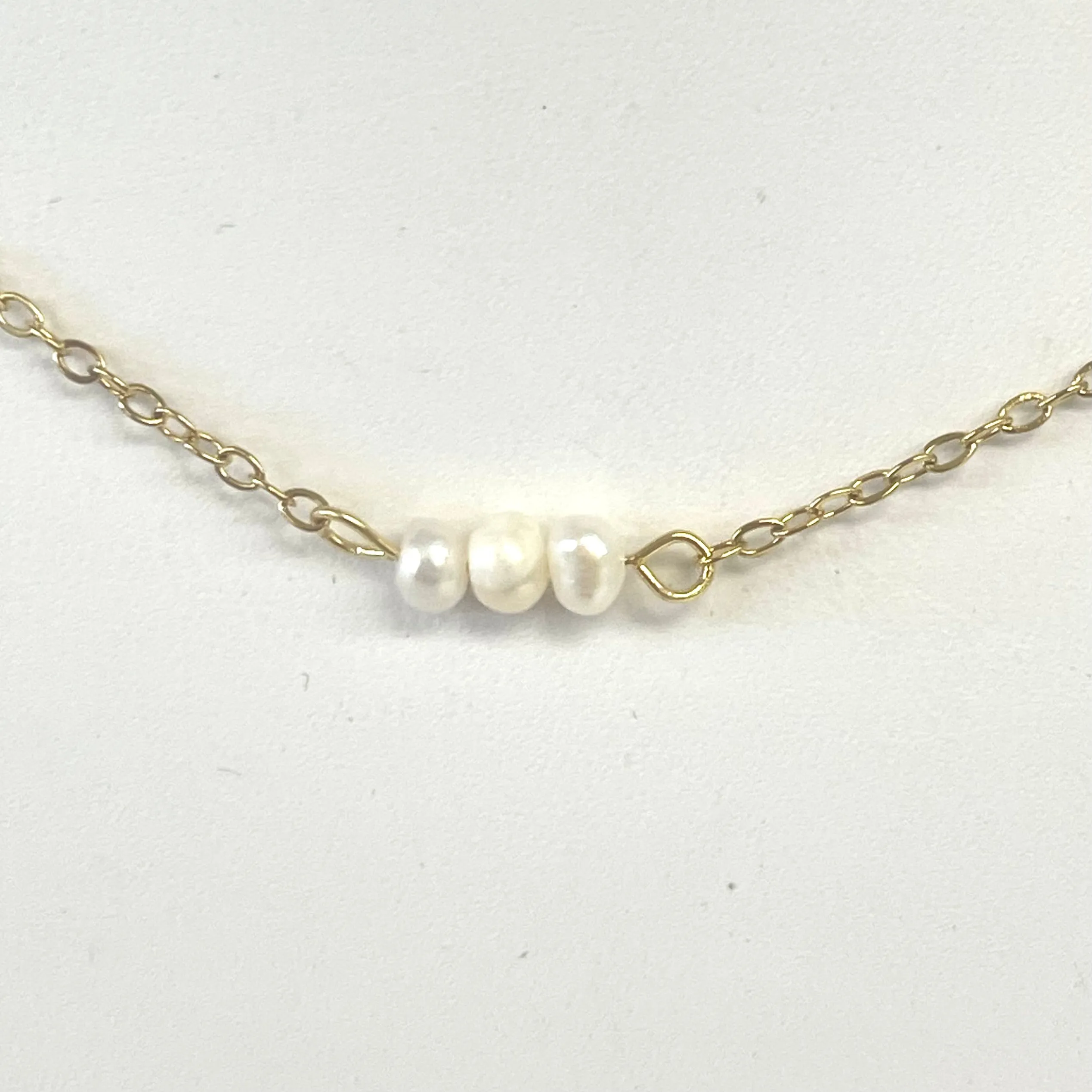 Precious Pearl Gold Beaded Necklace