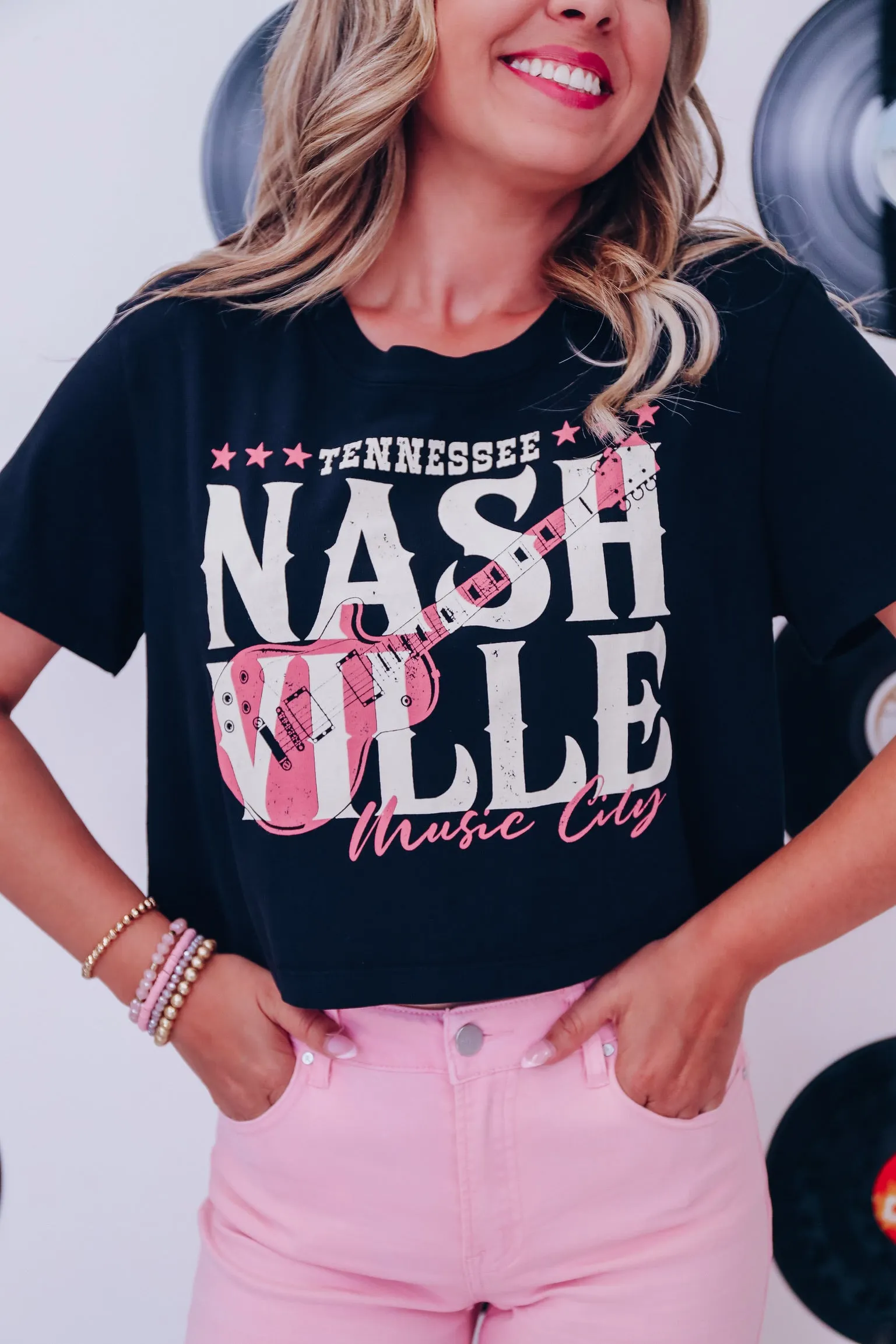 "Music City" Tennessee Cropped Graphic Tee - Black