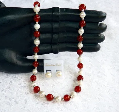 Red Jade and Lustrous Pearls Necklace   Pearl Earrings