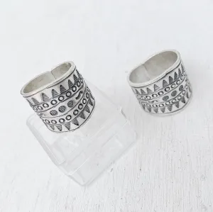 SILVER CROWN RING