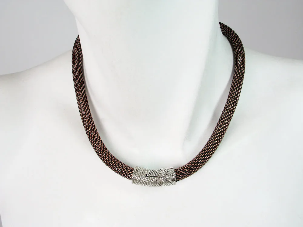 Thick Mesh Strand Necklace with Textured Magnetic Clasp